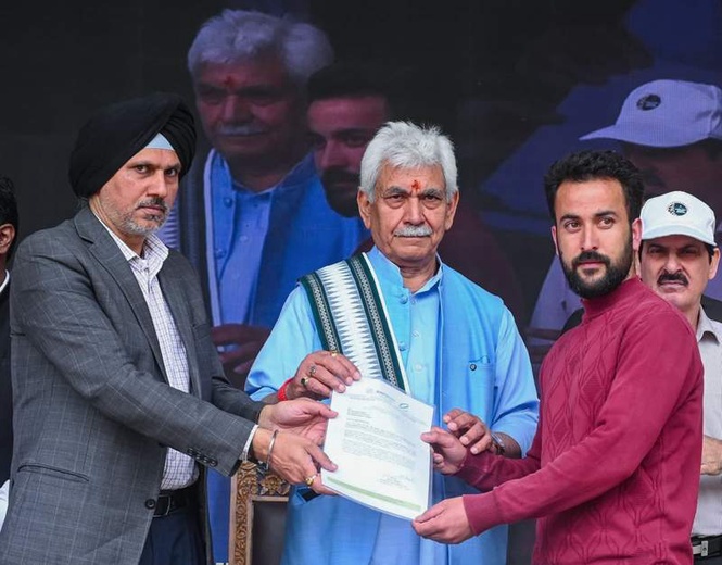Image from: L-G defends demolitions during anti-drug campaign in J&K, says no innocent targeted