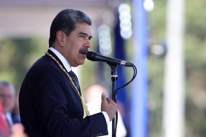 Image from: Maduro sharing New York prison cell with 18 inmates, son says