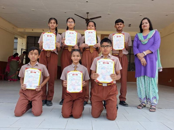 Image from: Certificate distribution ceremony organised