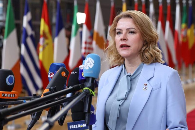 Image from: Latvian Prime Minister Siliņa resigns after border drone incidents