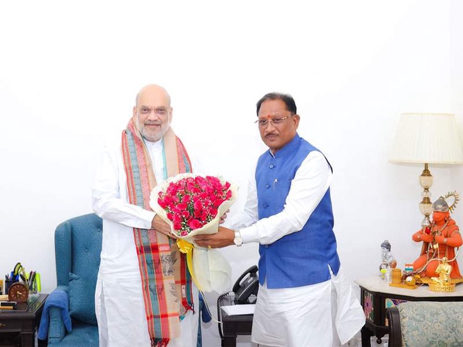 Image from: Chhattisgarh CM Vishnu Deo Sai holds high-level meeting with Amit Shah, discusses 'Bastar Development model'