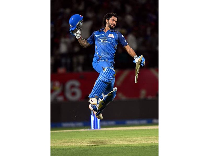 Image from: Punjab Kings suffer fifth straight loss as Mumbai Indians win high-scoring match; Tilak Varma shines