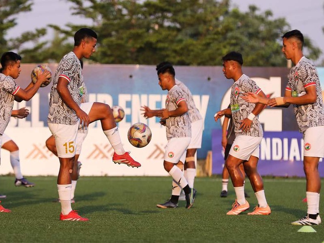 Image from: IFL: Shillong Lajong face must-win test against Rajasthan United in title race
