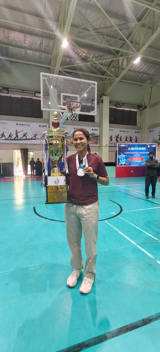 Image from: Ludhiana: Coach Saloni shaping nation’s cagers, one dunk at a time