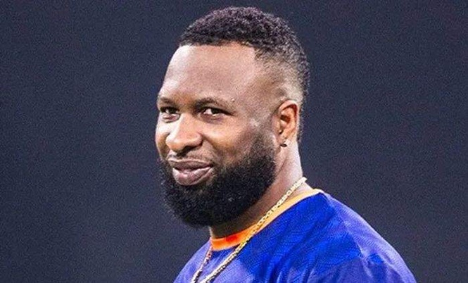Image from: Mumbai Indians coach Kieron Pollard fined for ‘audible obscenity’ towards 4th umpire