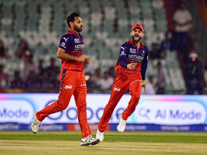 Image from: “Uncomplicated consistency backed with tremendous belief”: Virat hails Bhuvneshwar’s sensational IPL 2026 season