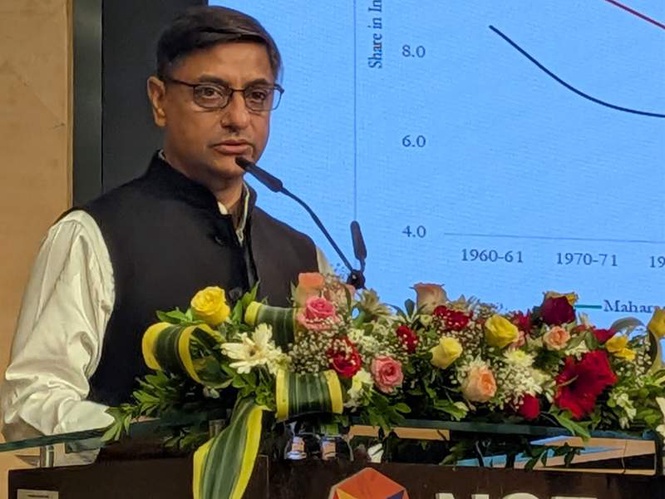 Image from: Buzz around PM’s adviser Sanjeev Sanyal becoming West Bengal finance minister