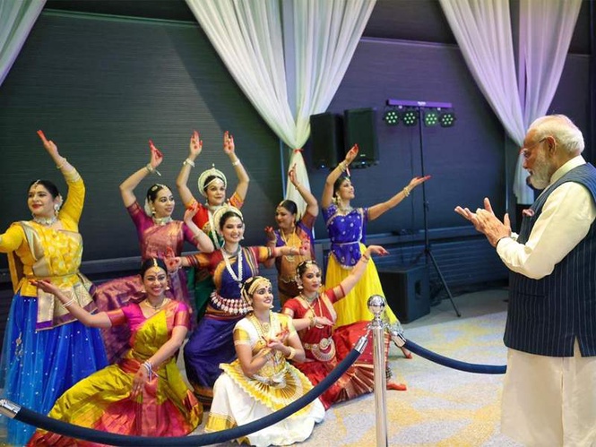 Image from: From Kathak to Garba, Indian diaspora in Netherlands showcases cultural extravaganza during PM Modi’s visit