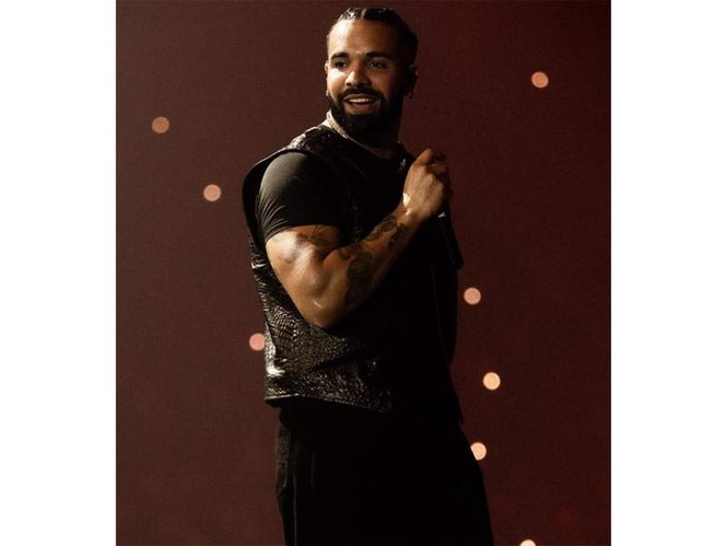 Image from: Drake breaks streaming records with 3 surprise album releases