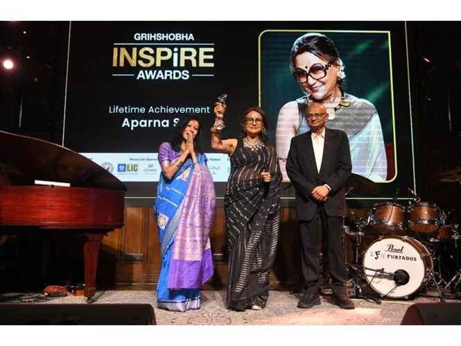 Image from: Cinema Icon Aparna Sen Receives Lifetime Achievement Honour at Grihshobha Inspire Awards 2026