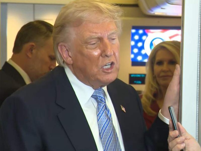 Image from: Trump says US-Iran ceasefire agreed "as a favour to Pakistan"