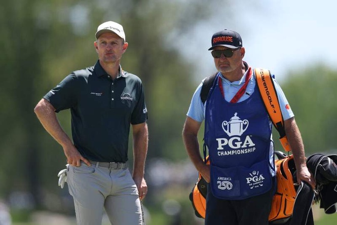 Image from: What Justin Rose said to his caddie on the seventh hole at Aronimink after making four straight birdies
