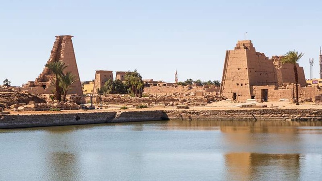 Image from: A giant statue of Ramses II discovered beneath the Nile Delta