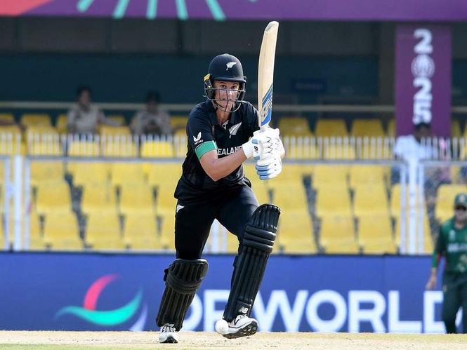 Image from: Suzie Bates signs off from ODI cricket as New Zealand draw England series 1-1