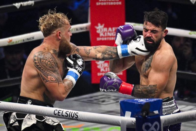 Image from: Mike Perry leaves Jake Paul looking uncomfortable after brutal win over Nate Diaz