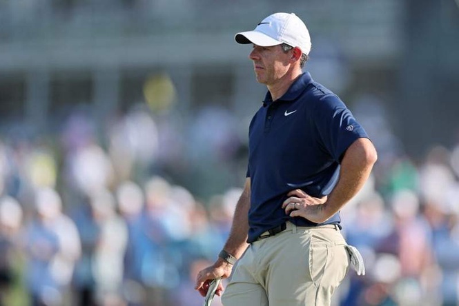 Image from: Rory McIlroy has fan kicked out during PGA Championship final round after 16th hole confrontation