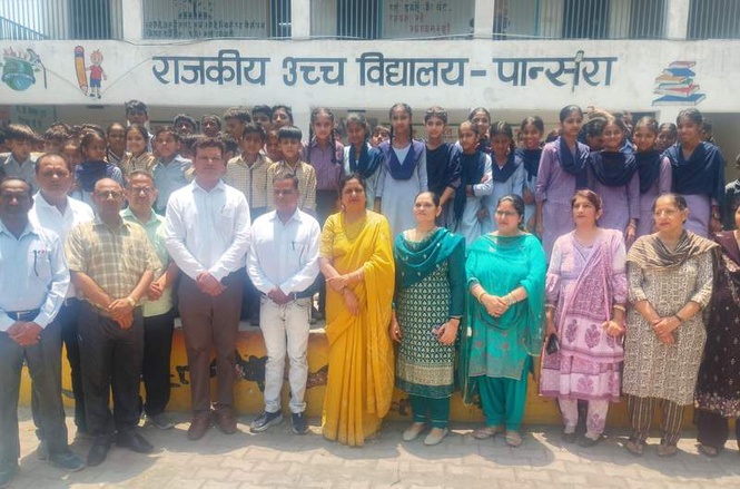 Image from: Pansara school upgraded to Class XII; villagers & staff honour Yamunanagar Mayor