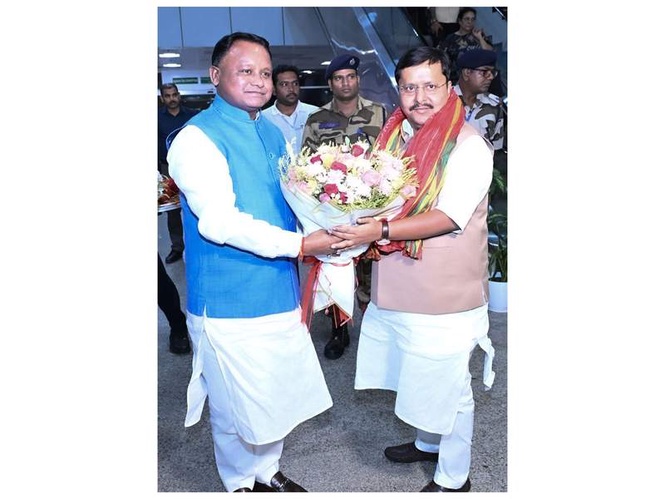 Image from: Odisha CM welcomes BJP chief Nitin Nabin in Bhubaneswar for his 2-day visit