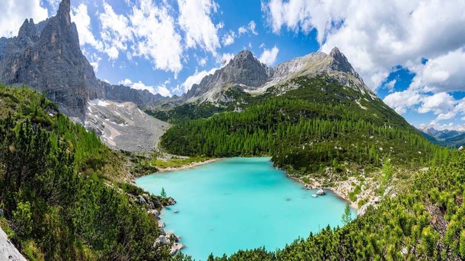 Image from: In Italy, this stunning little-known lake is the clearest in the Dolomites (its waters are almost unreal in colour)