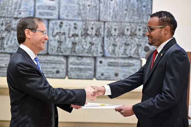 Image from: Israeli President Herzog welcomes world's first Somaliland ambassador