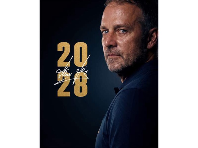 Image from: Barcelona extends Hansi Flick's contract until 2028