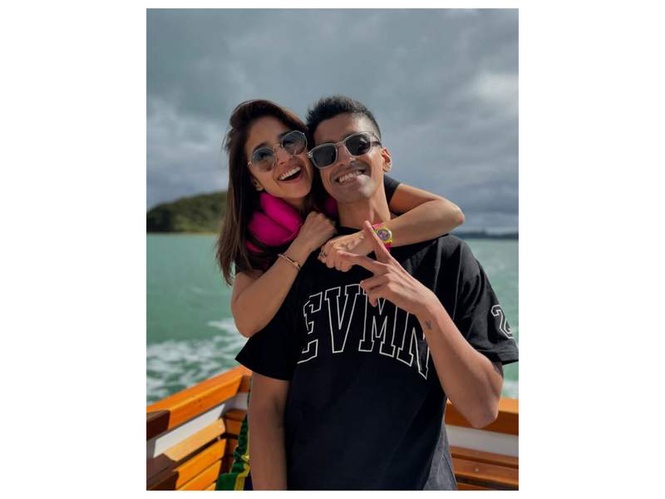 Image from: "It's rare, and it's beautiful": Shweta Tripathi on returning to stage with husband Chaitnya Sharma for  'External Affairs'