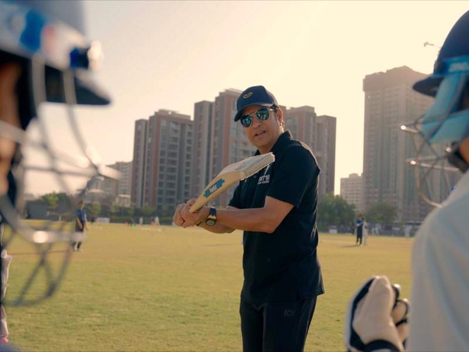 Image from: Young athletes share field with Sachin Tendulkar during special visit to SRT10 Altevol Sports Academy