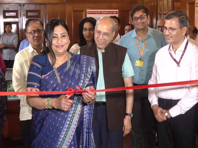 Image from: Ex-PM Deve Gowda's daughter-in-law curates exhibition to inspire citizens to be leaders
