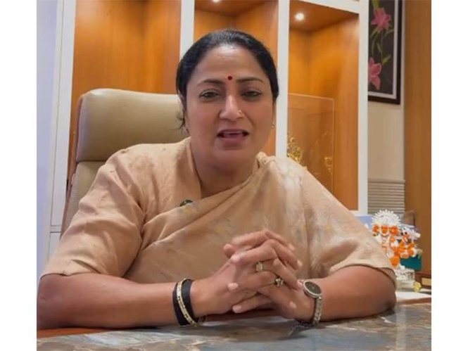 Image from: CM Rekha Gupta announces special collection centres for respectful recycling of damaged idols in Delhi