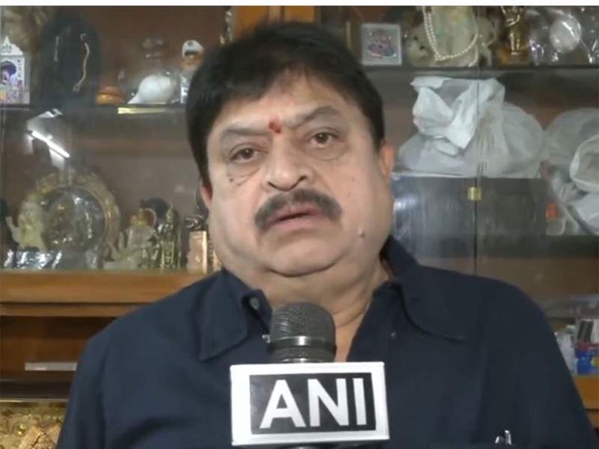Image from: "In diplomatic relations, exchanging gifts is a normal activity": Telangana BJP President N Ramchander Rao hits back at Rahul Gandhi over 'Toffee' controversy