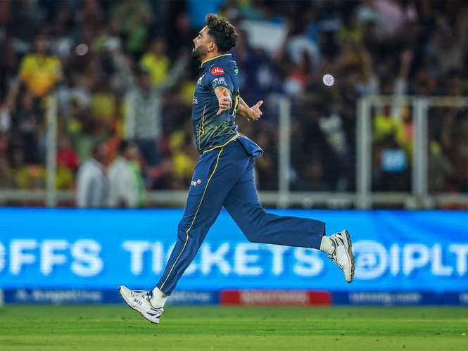 Image from: IPL: GT crush CSK by 89 runs as Siraj, Rabada, Rashid shine with ball in Ahmedabad