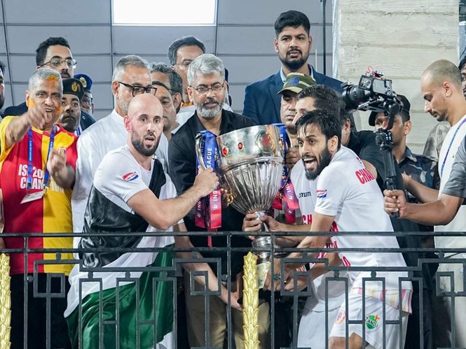 Image from: Painted Red and Gold: East Bengal won maiden ISL title