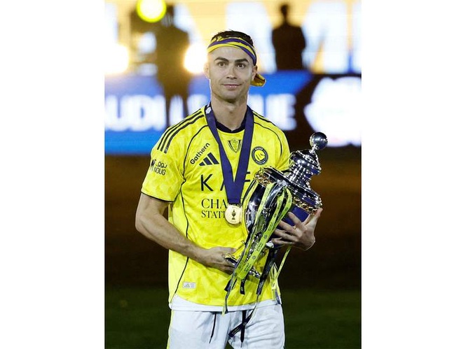 Image from: "Means so much to us": Ronaldo after winning his maiden Saudi Pro League title with Al Nassr
