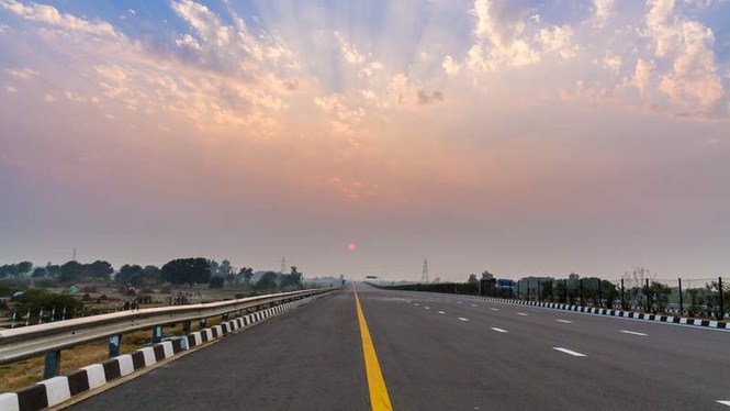 Image from: Delhi-NCR to Chandigarh in 2 hours: Delhi-Amritsar-Katra Expressway nears completion