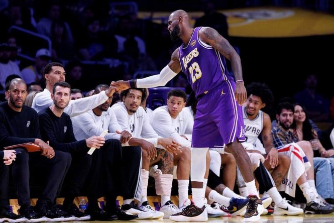 Image from: LeBron James can’t help but feel sad over ‘lucky’ San Antonio Spurs landing generational talents