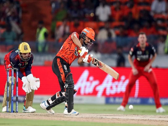 Image from: "Credit to support staff and Pat Cummins": Ishan Kishan after SRH's big win against RCB