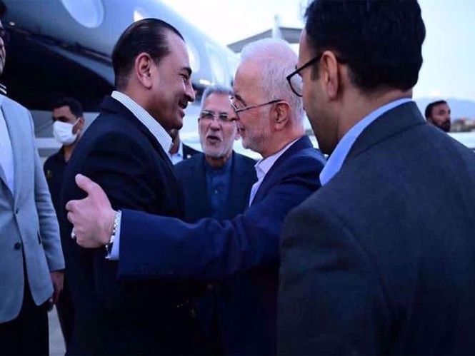 Image from: Pakistan CDF Asim Munir arrives in Iran amid race for peace