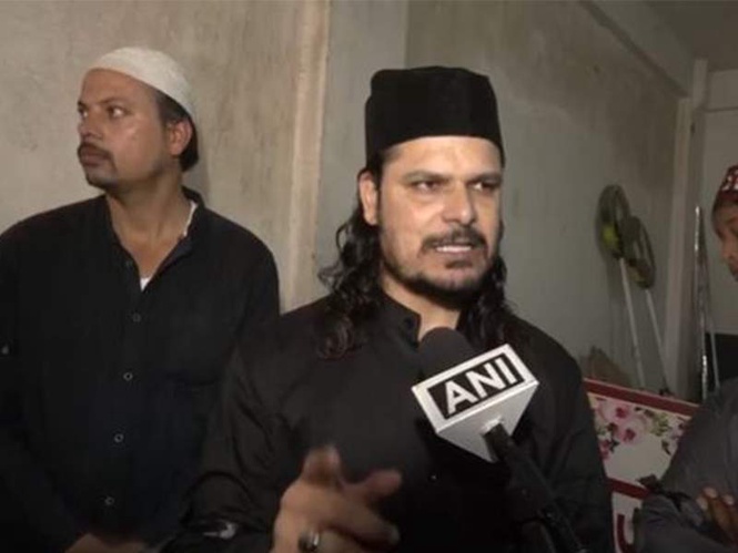 Image from: Bhojshala dispute: Muslim community prays at home after High Court rules the site as Hindu Temple