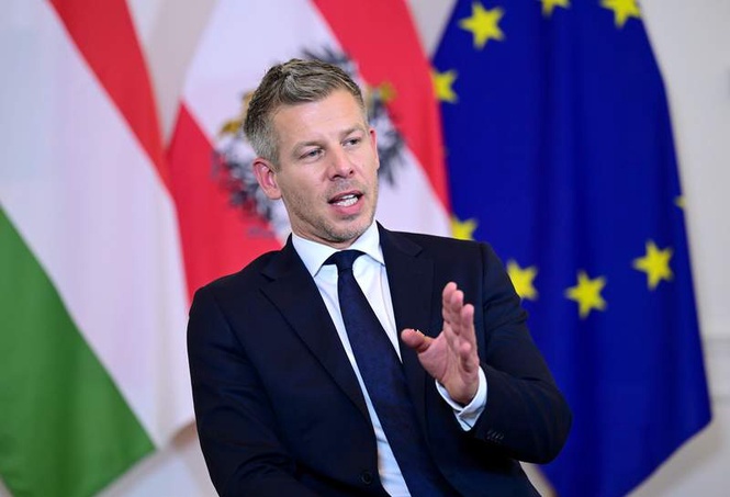Image from: Magyar: Hungary reverses withdrawal from ICC