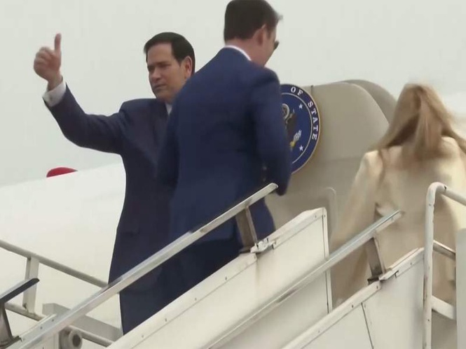 Image from: Kolkata: US State Secy Marco Rubio departs for Delhi alongwith wife, accompanied by US envoy to India