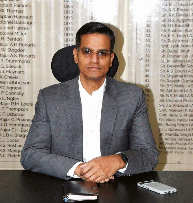 Image from: Gurugram administration set for reshuffle: DC issues strict warning against using influence