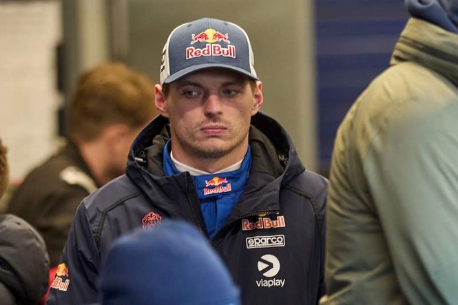 Image from: 'Yes of course': Verstappen to remain in F1 in 2027