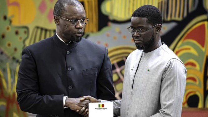 Image from: Senegal's president fires PM Sonko, dissolves government