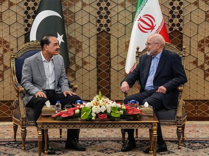 Image from: Iran Parliament Speaker Ghalibaf meets Pakistan Army Chief Munir in Tehran