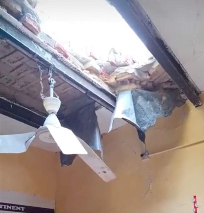 Image from: 10 UKG students injured after wall falls on school’s roof in Faridabad