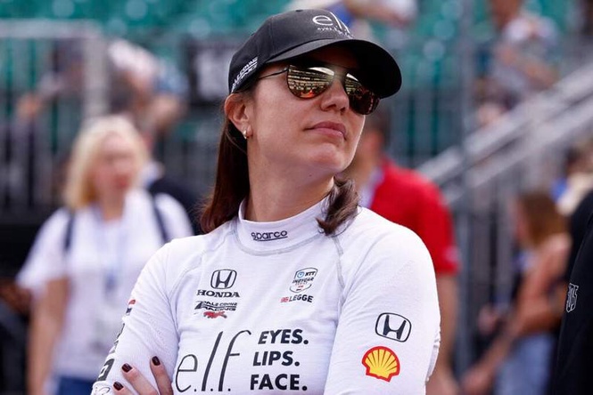 Image from: Katherine Legge details how chaotic Indy 500 and Coca-Cola 600 preparation went ‘wrong’