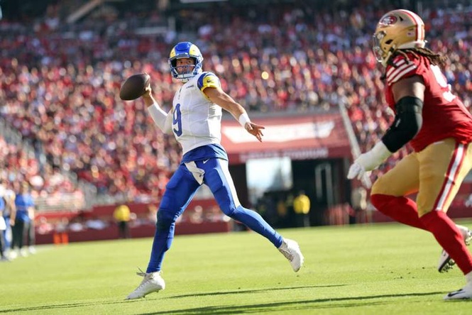 Image from: Matthew Stafford contract path puts NFL history within reach