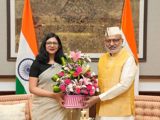 Image from: "His guidance serve as source of inspiration": BJP's Swati Maliwal meets Vice President CP Radhakrishnan