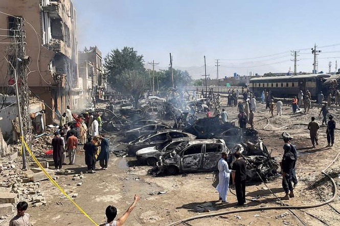 Image from: 20 killed, 70 injured after powerful blast rips through shuttle train in Pakistan’s Balochistan