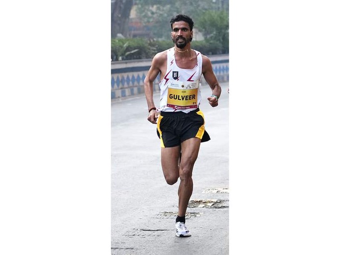 Image from: Gulveer Singh sets new national record in 5000m with second-place finish at LA Track Fest